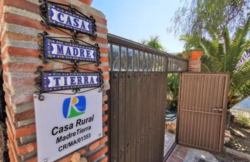Casa Madre Tierra con jacuzzi piscina zona de barbacoa y preciosas vistas - Foto 2