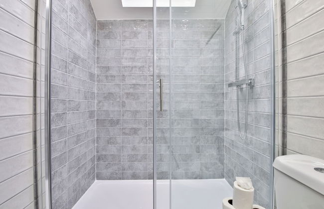 Modern 2 Bed House - Sleeps 4 - Foto 41