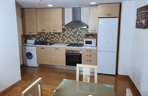 1F, Aire Acondic, 80m2, 2 dormitorios, 4 huéspedes, WIFI GRATIS - Foto 8