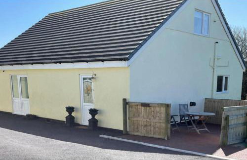 Captivating 2-bed Static Caravan on Private Land - Foto 35