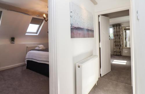 Woodbine Cottage - Photo 21