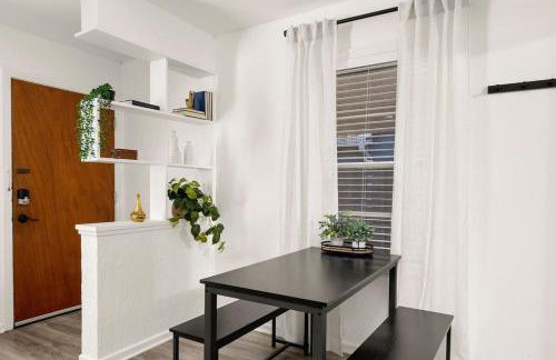 Stylish and Cozy 2BR in Vibrant East Austin - Foto 4