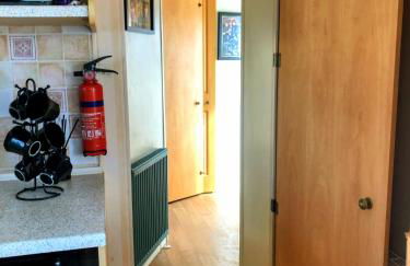 PD Wonderwall Caravan, Direct beach access & Beds made on arrival & GCH - Foto 17