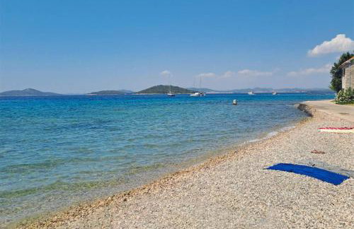 Apartments Land - Photo 6