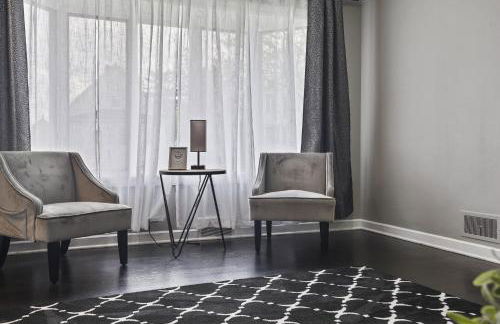 Charming Retreat in the Heart of Des Plaines residence - Foto 9