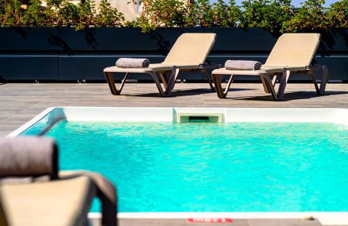Limi Deluxe Sea View Suites - Private Pools - Foto 104