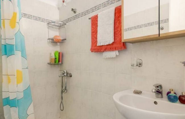 Beautiful and Modern Apartment in Neos Marmaras - Photo 11