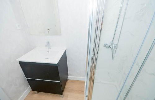 For You Rentals Cozy and charming 3-bedroom apartment TEMPORAL in Madrid ASO180 - Photo 11