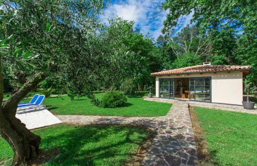 Malerisches Apartment in der Natur mit Pool, Outdoor-Kueche, BBQ, Spielplatz - Photo 23