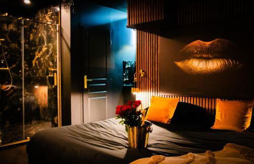 L'Aphrodite, Suite de LUXE - Love room - JACUZZI - Foto 7