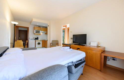 MLE16A2320 - Amplio piso 1 dormitorio en Chamartín - Alquiler temporal - Photo 7