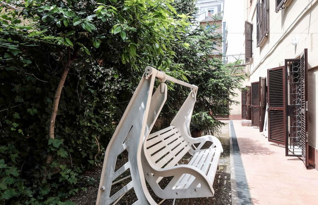 Lush Garden Steps Away from Great Park - Foto 42