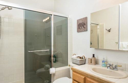 Mountain View Apartment Near Downtown & Hiking - Foto 18