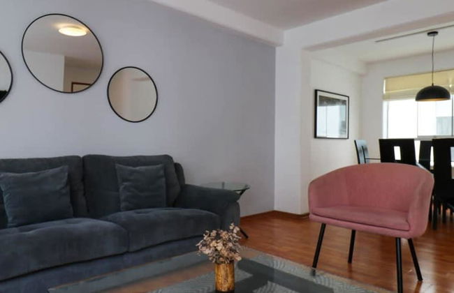 w Spacious 3BR With Balcony in Barranco - Foto 1