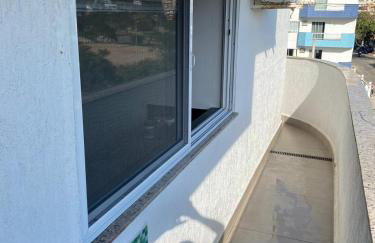 Prainha com roupa de cama e banho - Foto 41