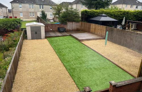 Beautiful 3 bedroom home with large garden 35 mins to Glasgow & Edinburgh - Photo 21