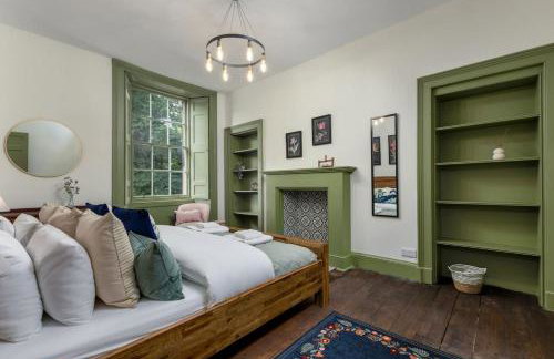 Historic Trackside Retreat, Charming Getaway - Photo 30