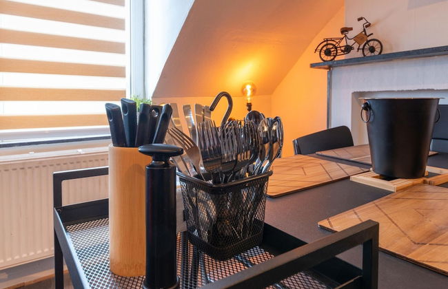 Nice Apartment in Liege With Parking - Photo 9