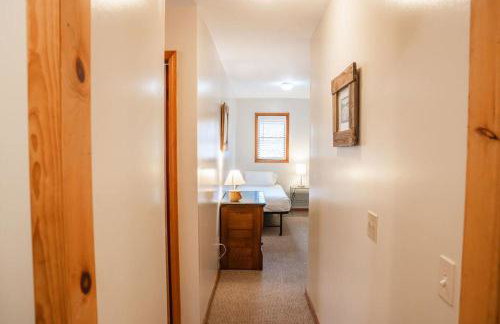 Lake Orchard View- 8 BR with Lake Access and Fire Pit - Foto 29