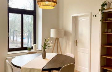 Stilvoll und gemütlich Wohnen am Schloßpark - Photo 3