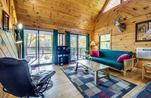 Hocking Hills Lake Gem with Hot Tub, Dock, 100 Acres - Foto 6