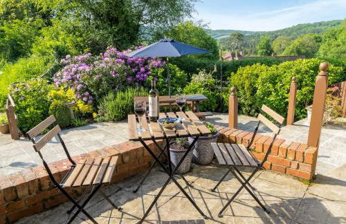 Poirot Cottage - Photo 8