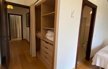 Masia La Morera autenticidad renovada 100 porcien a 10 minutos de Sitges en coche 12 huespedes Piscina Aire Aconc 6 Suites Apertura 15 Julio 2025 - Foto 33