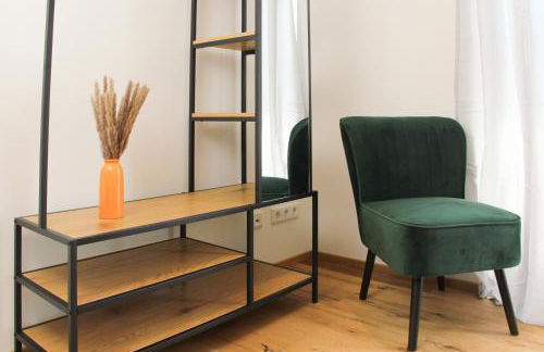 BeSSa Homes Deluxe Apartment 6 Personen Klima Garten King Size Betten - Foto 9