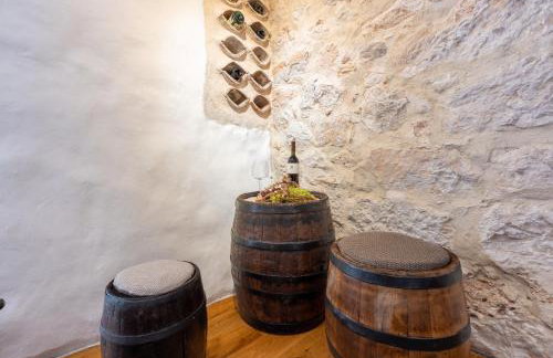 STARA KUĆA - old stone house - Foto 13