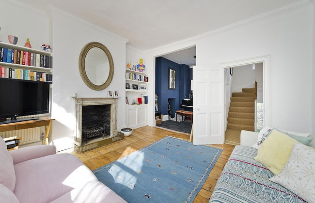 Historic Family Home Near Hampstead Heath by Underthedoormat - Foto 10