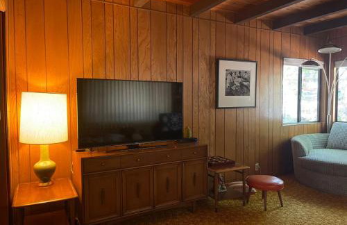Groovy Cabin in the Woods - Foto 10