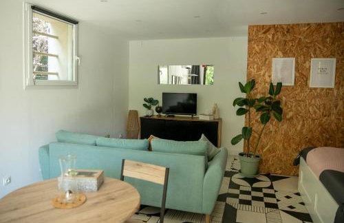 La Hutte de la Tortue Rez-de-jardin Patio au Calme - Foto 2