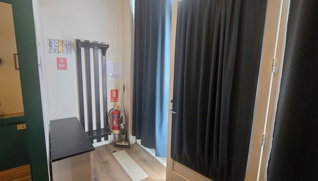 Reykjanes Guesthouse - Foto 5, Entrada interior