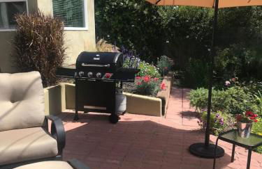 100 PERCENT NEW STUNNING HUGE HOME, GARDEN BEACH, RESERVED Parking - Foto 40