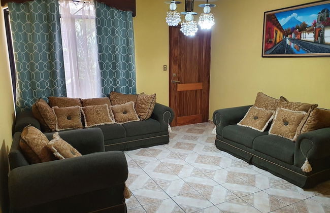 Casa hermosa a 20 minutos del aeropuerto - Photo 13