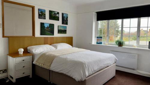 One-Bedroom flat in Cheam Village - Foto 4