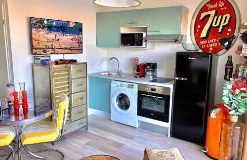 Studio neuf déco vintage face mer,terrasse ,jardin,wifi,parking sous-sol - Foto 3