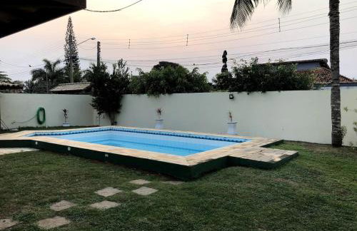 Casa com piscina e churrasqueira • Cabo Frio Ogiva - Foto 7