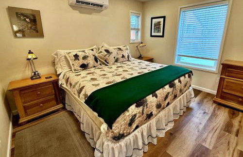 Lakefront Oak Cottage Hot Tub & Fire Pit - Foto 11