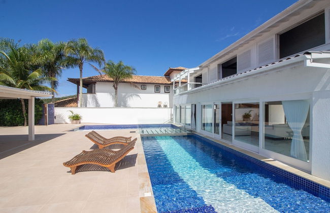 Mansão Pé na Areia Ferradura com 4Suítes - Foto 47
