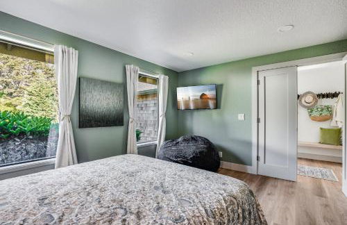 Riverfront! Family Friendly, Hot Tub, Fire Pit, EV - Foto 28