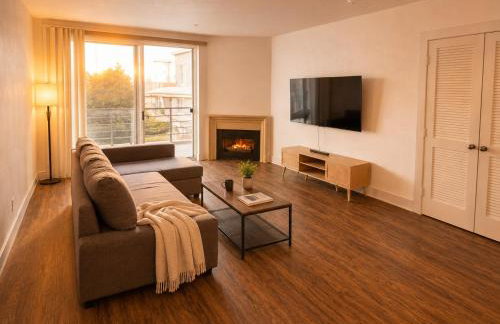 Marina Del Rey Beach Retreat w Hot Tub, Billiards & Grill - Foto 35