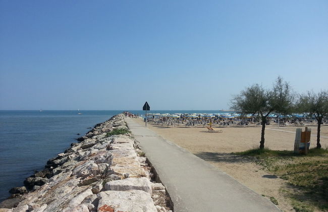 Appartamento sulla spiaggia con balcone - Foto 34