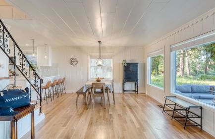 West Shore Lake House by Avantstay Ski Cabin w/ Backyard Sledding Hill! - Foto 24