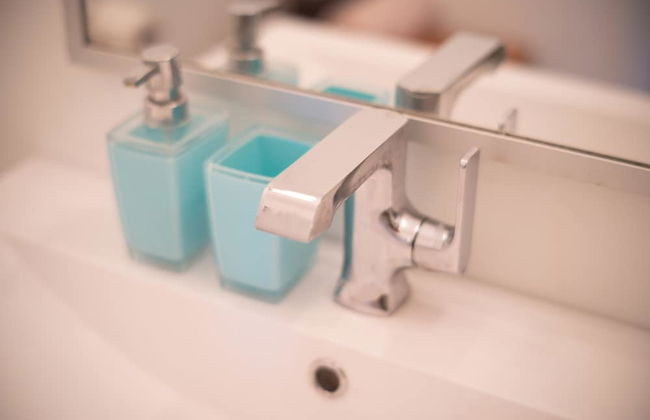 SUPERB 1 Bed Apt. Steps Away From Metro - Foto 20