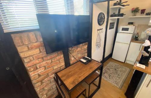 Windsor/Ascot/Bracknell beautiful barn - Photo 6