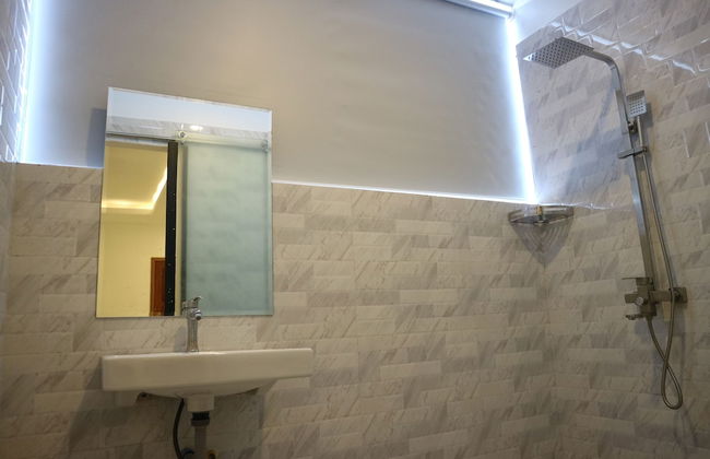 LY Residence Suite & Apartment - Photo 40