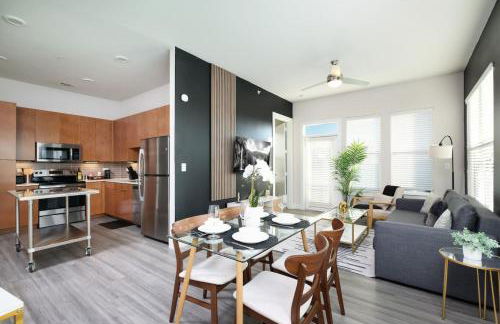 Relaxing 2BR-Southtown Near Rvrwalk, Dome & Conv - Foto 77