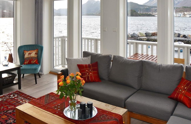 10 Person Holiday Home in Brattvag - Foto 17