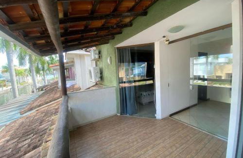 Casa com deck navegável e jacuzzi em Angra dos Reis RJ - Praia da Ribeira - Foto 35